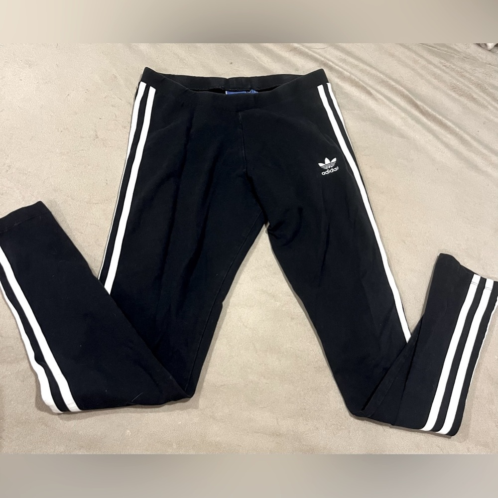 Adidas original Three Stripes Woman’s Leggings Woman’s size small